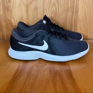 Nike Revolution 4 Running Shoes Black SEF1091